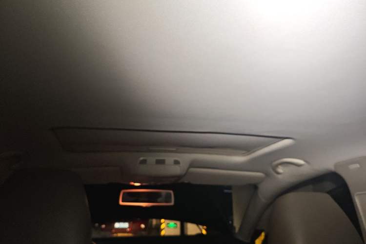 Used Volkswagen Magotan 2012 2.0 TSI Prestige Edition Headliner