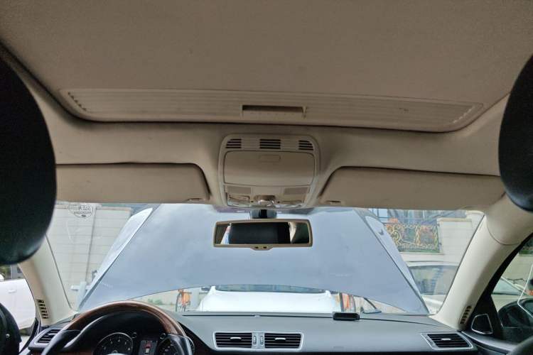 Used Volkswagen Magotan 2012 3.0 FSI Flagship Edition Headliner