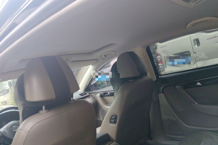 Used Volkswagen Magotan 2012 Facelift 2.0 TSI Prestige Model Headliner