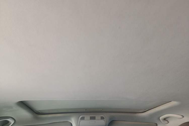 Used Volkswagen Magotan 2012 Facelift 2.0 TSI Prestige Model Headliner