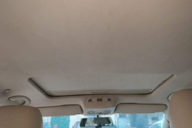 Used Volkswagen Magotan 2012 Revised Version 1.8TSI Leading Edition Headliner