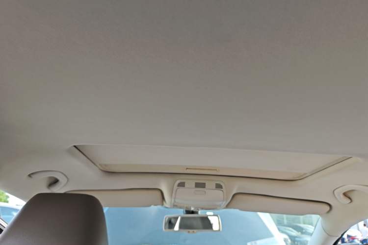 Used Volkswagen Magotan 2012 2.0 TSI Ultimate Edition Headliner