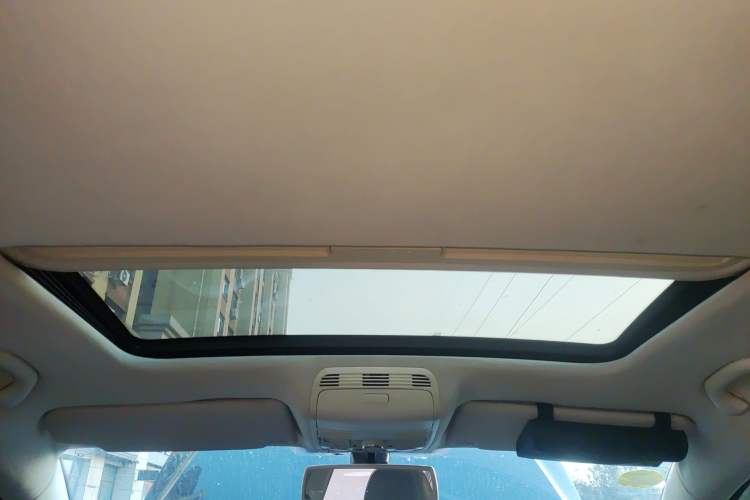 Used Volkswagen Magotan 2012 2.0 TSI Ultimate Edition Headliner