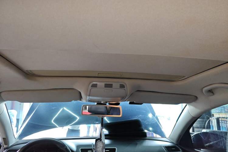 Used Volkswagen Magotan 2012 1.8TSI Prestige Model Headliner