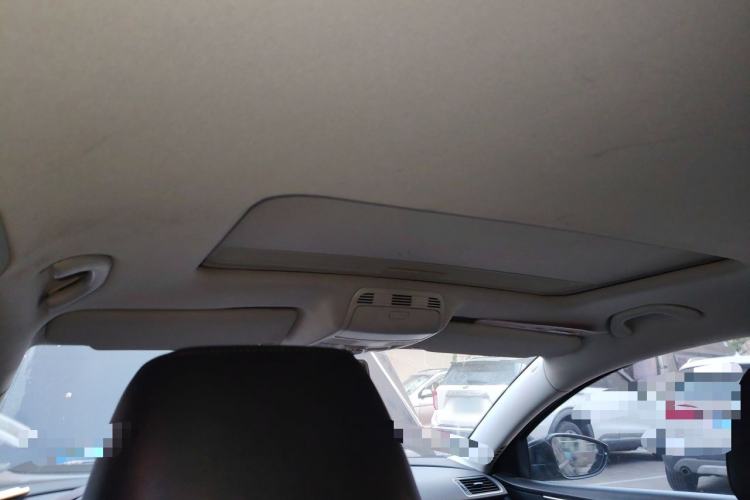 Used Volkswagen Magotan 2012 Revised 1.8TSI Luxury Version Headliner