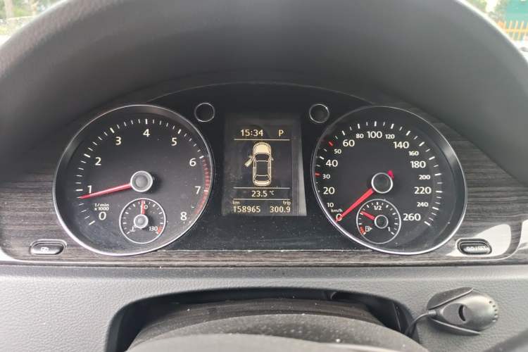 Used Volkswagen Magotan 2012 1.8TSI Prestige Model Instrument Cluster