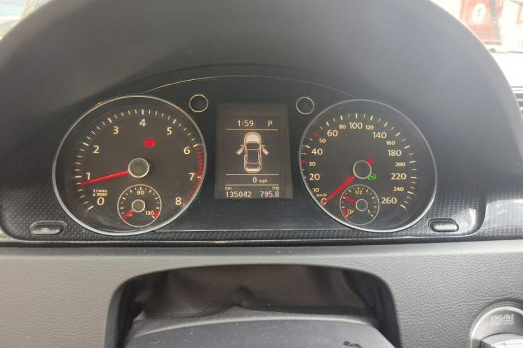 Used Volkswagen Magotan 2012 Revised 1.8TSI Luxury Version Instrument Cluster