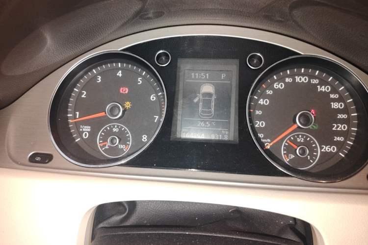 Used Volkswagen Magotan 2012 1.8TSI Comfort Model Instrument Cluster