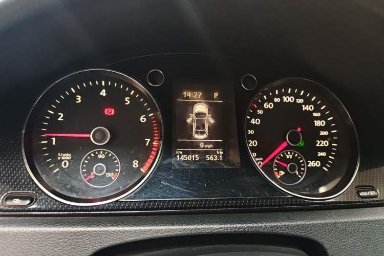 Used Volkswagen Magotan 2012 Revised 1.8TSI Luxury Version Instrument Cluster
