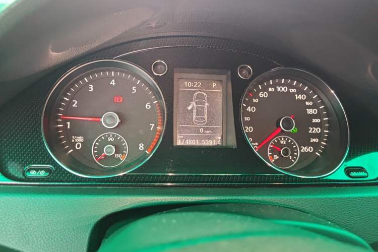 Used Volkswagen Magotan 2012 1.8TSI Luxury Model Instrument Cluster