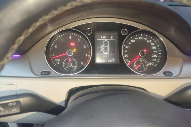 Used Volkswagen Magotan 2012 1.4TSI Comfort Edition Instrument Cluster