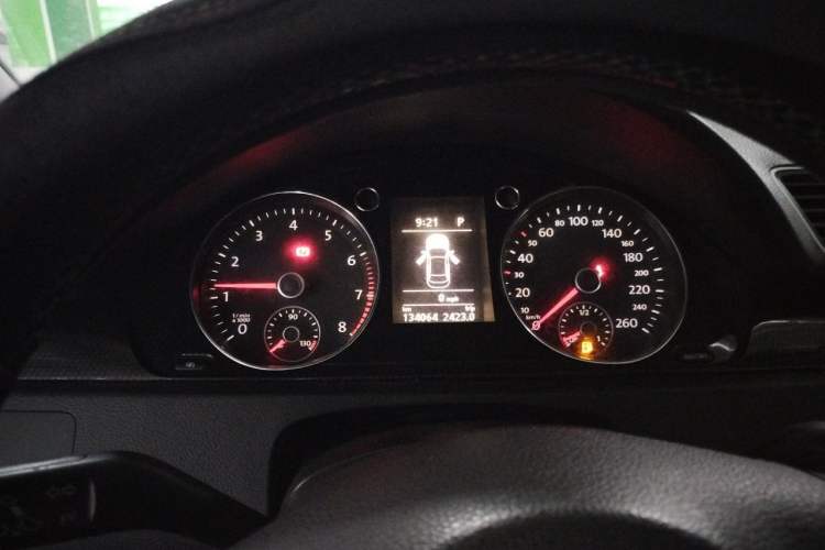 Used Volkswagen Magotan 2012 Revised 1.8TSI Luxury Version Instrument Cluster