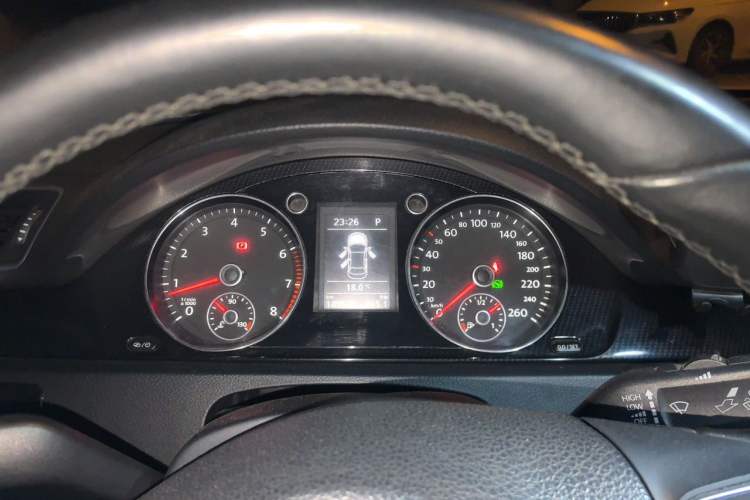 Used Volkswagen Magotan 2012 Revised 1.8TSI Luxury Version Instrument Cluster
