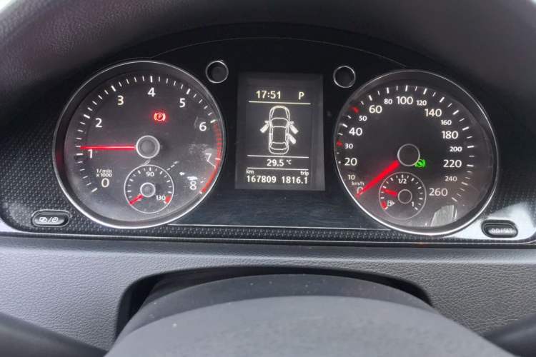 Used Volkswagen Magotan 2012 Revised 1.8TSI Luxury Version Instrument Cluster