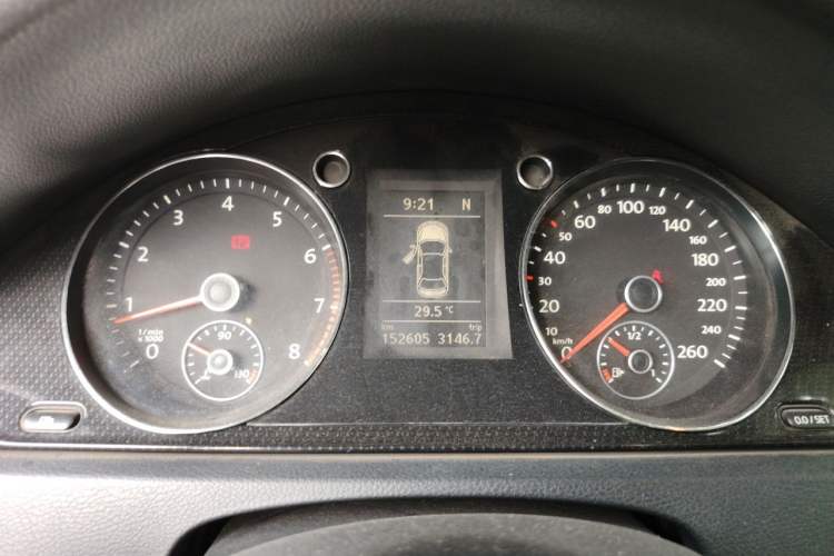 Used Volkswagen Magotan 2012 1.8TSI Luxury Model Instrument Cluster
