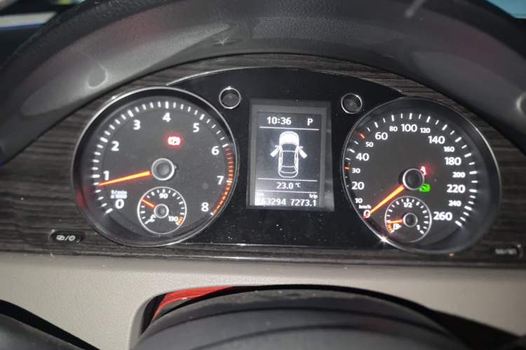 Used Volkswagen Magotan 2012 Facelift 1.8TSI Prestige Model Instrument Cluster