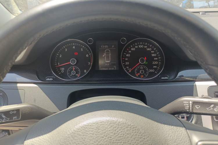 Used Volkswagen Magotan 2012 Revised 1.8TSI Luxury Version Instrument Cluster