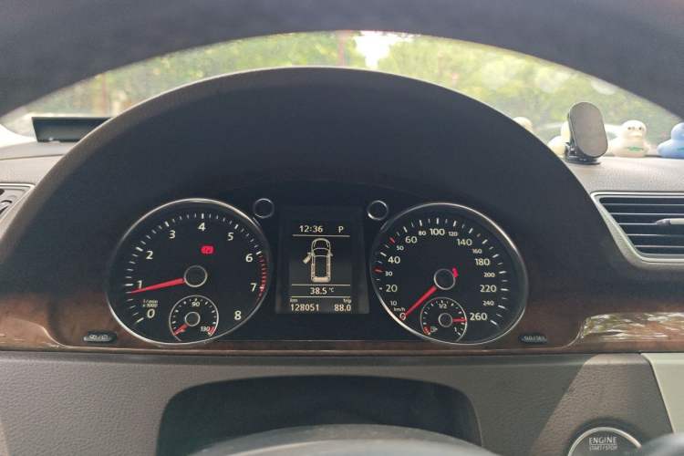 Used Volkswagen Magotan 2012 Travel Edition 2.0 TSI Luxury Version Instrument Cluster