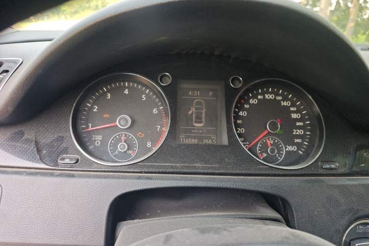 Used Volkswagen Magotan 2012 Revised 1.8TSI Luxury Version Instrument Cluster