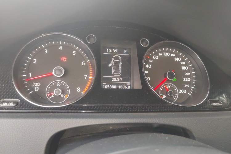 Used Volkswagen Magotan 2012 1.8TSI Luxury Model Instrument Cluster