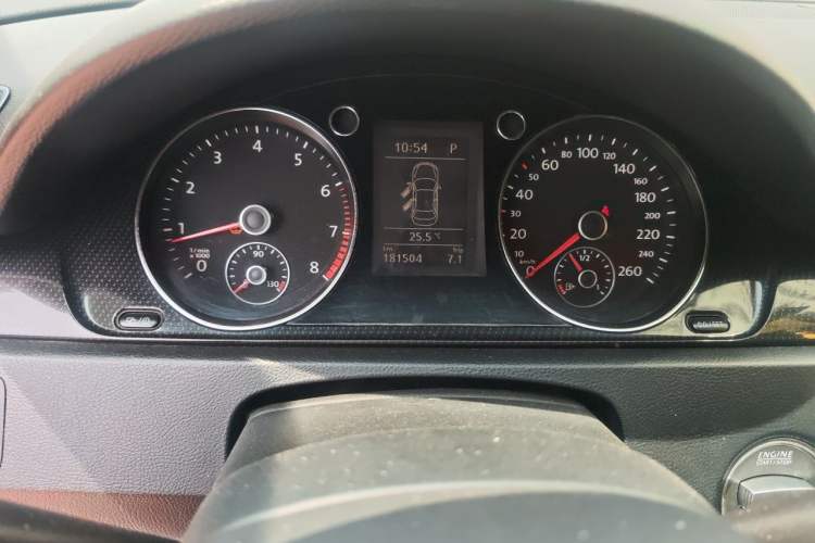 Used Volkswagen Magotan 2012 Revised 1.8TSI Luxury Version Instrument Cluster