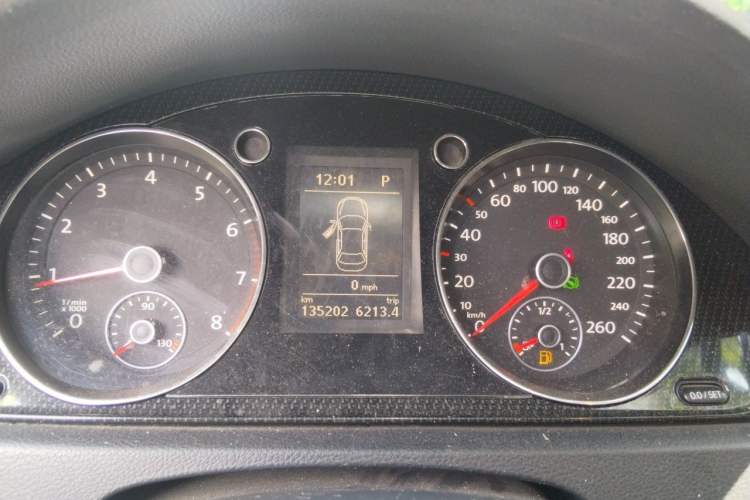 Used Volkswagen Magotan 2012 1.8TSI Luxury Model Instrument Cluster