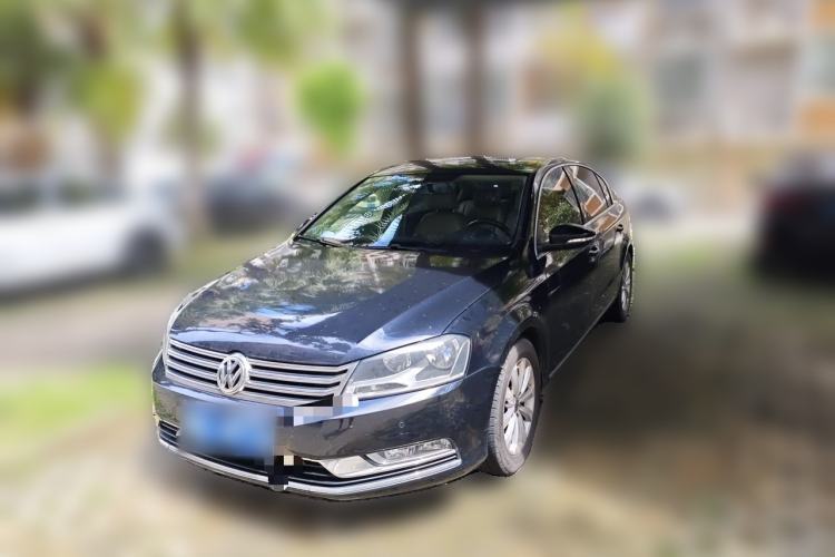Used Volkswagen Magotan 2012 Revised Version 1.8TSI Leading Edition Guazi used car, China used car export, Used car for sale, Used cars, Cheapest cars for sale