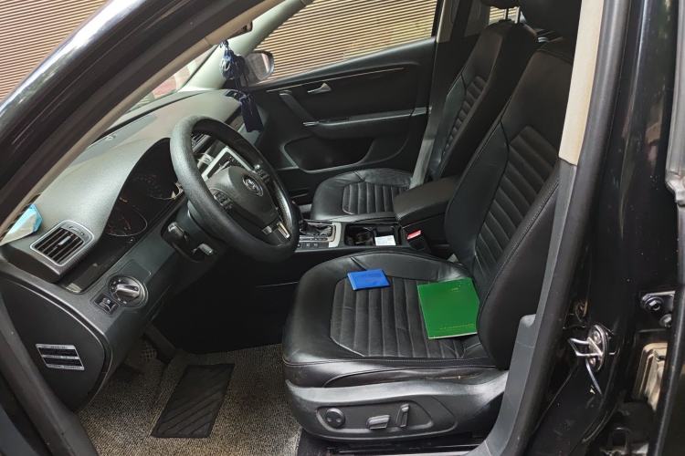 Used Volkswagen Magotan 2012 Revised 1.8TSI Luxury Version Left Front Seat