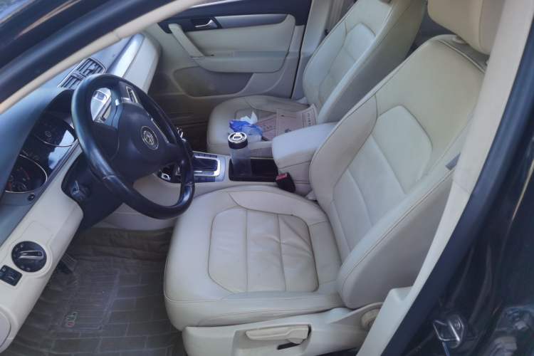 Used Volkswagen Magotan 2012 1.8TSI Comfort Model Left Front Seat