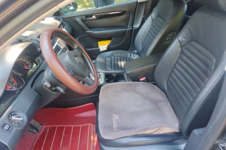 Used Volkswagen Magotan 2012 Revised 1.8TSI Luxury Version Left Front Seat