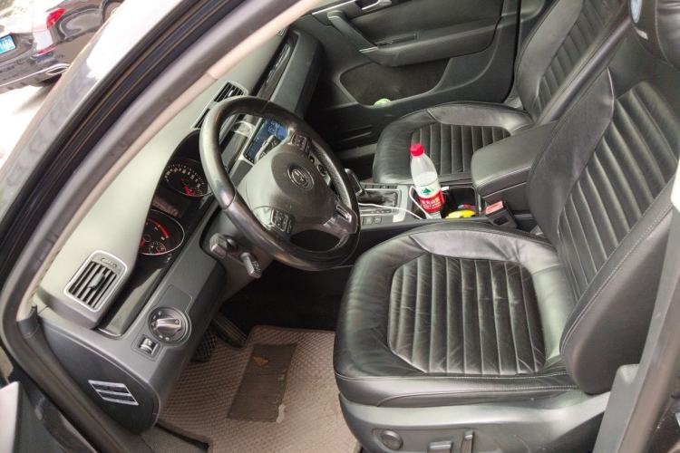 Used Volkswagen Magotan 2012 1.8TSI Luxury Model Left Front Seat