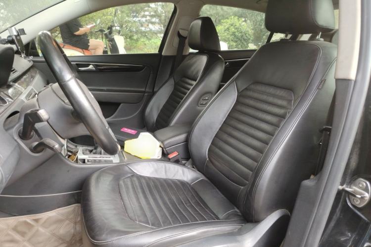 Used Volkswagen Magotan 2012 1.8TSI Luxury Model Left Front Seat