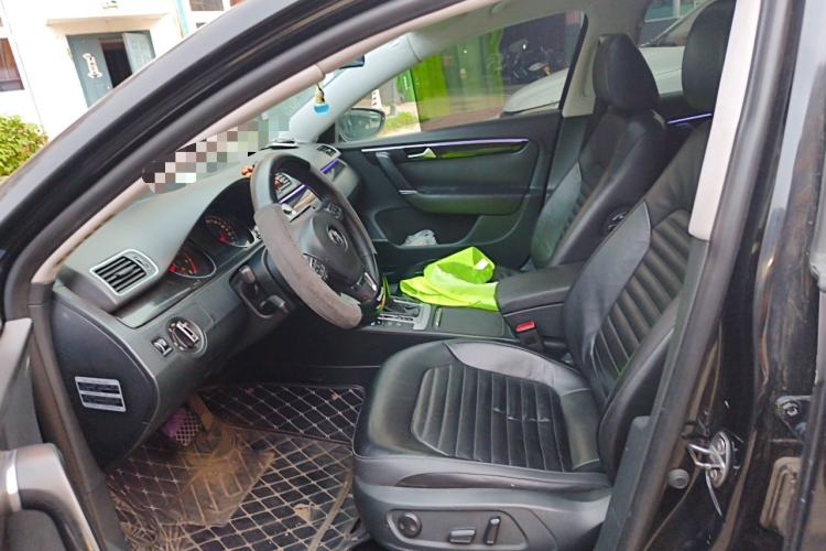 Used Volkswagen Magotan 2012 1.8TSI Luxury Model Left Front Seat