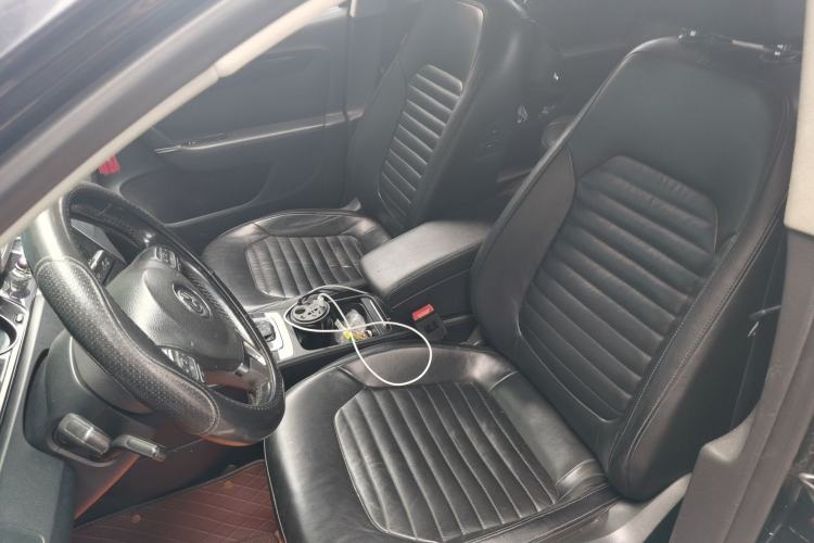 Used Volkswagen Magotan 2012 1.8TSI Luxury Model Left Front Seat