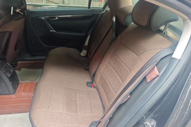 Used Volkswagen Magotan 2012 Revised 1.4 TSI Luxury Version Left Rear Seat