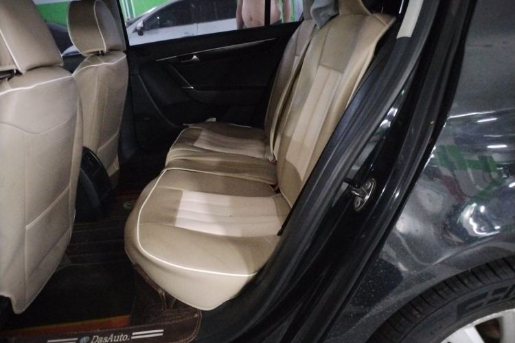 Used Volkswagen Magotan 2012 Revised 1.8TSI Luxury Version Left Rear Seat
