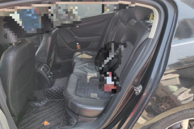 Used Volkswagen Magotan 2012 2.0 TSI Prestige Edition Left Rear Seat