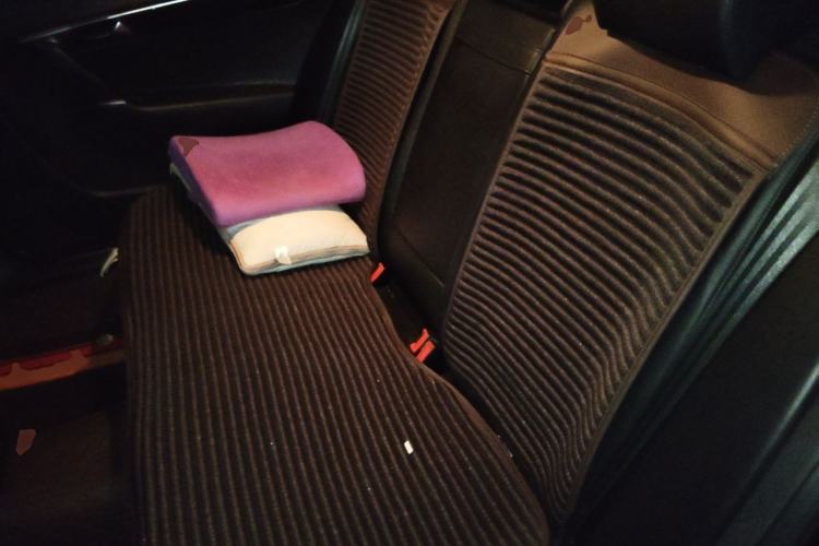 Used Volkswagen Magotan 2012 1.4TSI Luxury Model Left Rear Seat