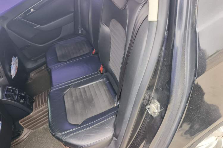 Used Volkswagen Magotan 2012 Facelift 1.8TSI Prestige Model Left Rear Seat