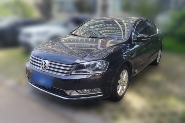 Volkswagen Magotan 2012 Revised Version 1.8TSI Leading Edition مستعملة Guazi used car, China used car export, Used car for sale, Used  cars, Cheapest cars for sale