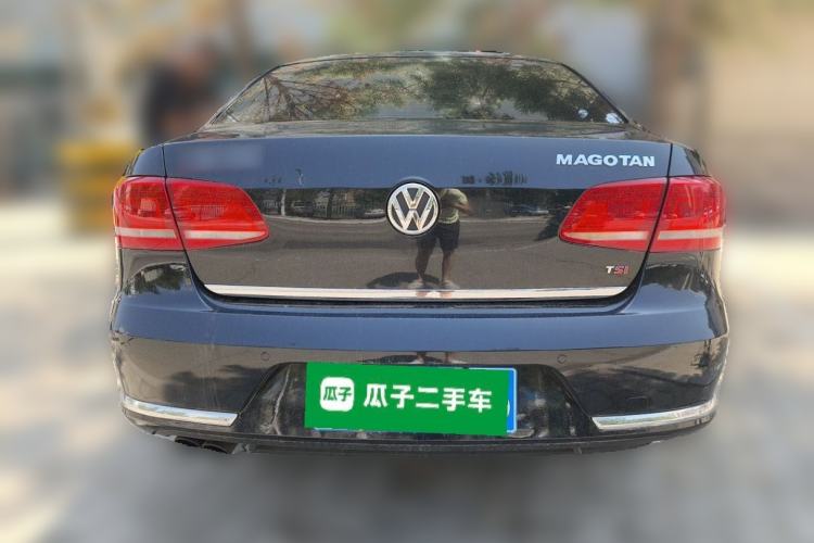 Used Volkswagen Magotan 2012 Revised 1.8TSI Luxury Version Rear