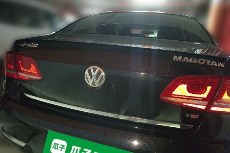 Used Volkswagen Magotan 2012 1.8TSI Luxury Model Rear