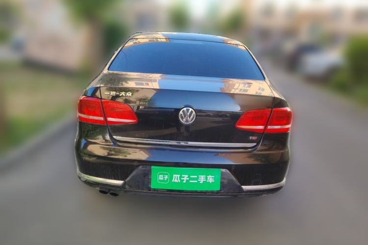 Used Volkswagen Magotan 2012 Revised Version 1.8TSI Leading Edition Rear