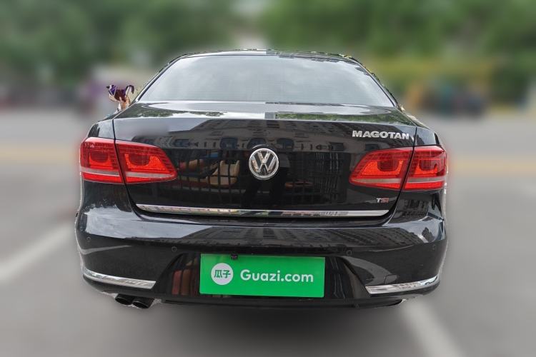 Used Volkswagen Magotan 2012 1.8TSI Luxury Model Rear