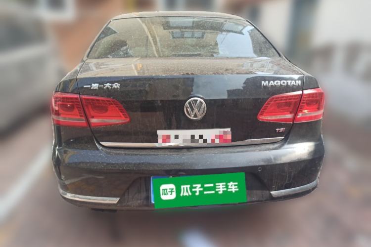 Used Volkswagen Magotan 2012 Revised Version 2.0 TSI Luxury Edition Rear