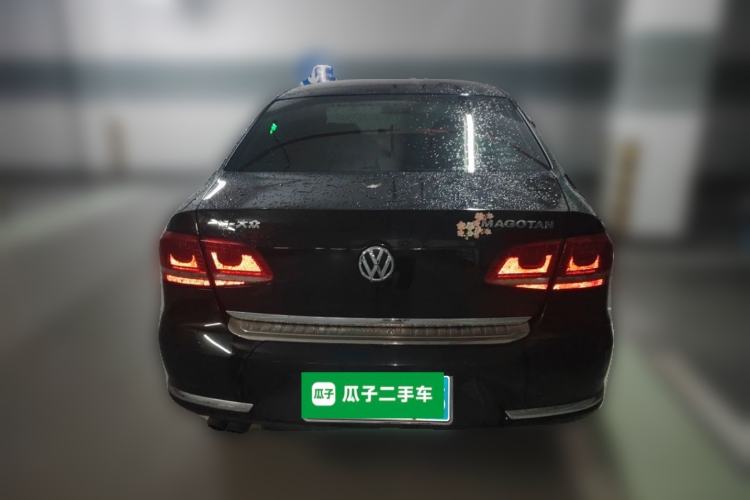 Used Volkswagen Magotan 2012 1.8TSI Comfort Model Rear