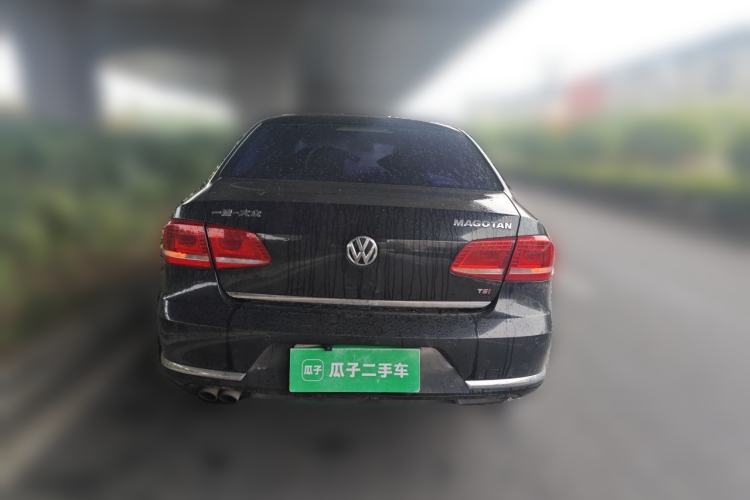 Used Volkswagen Magotan 2012 Revised 1.8TSI Luxury Version Rear