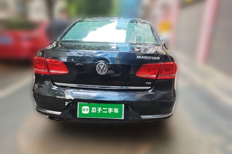 Used Volkswagen Magotan 2012 Revised 1.8TSI Luxury Version Rear