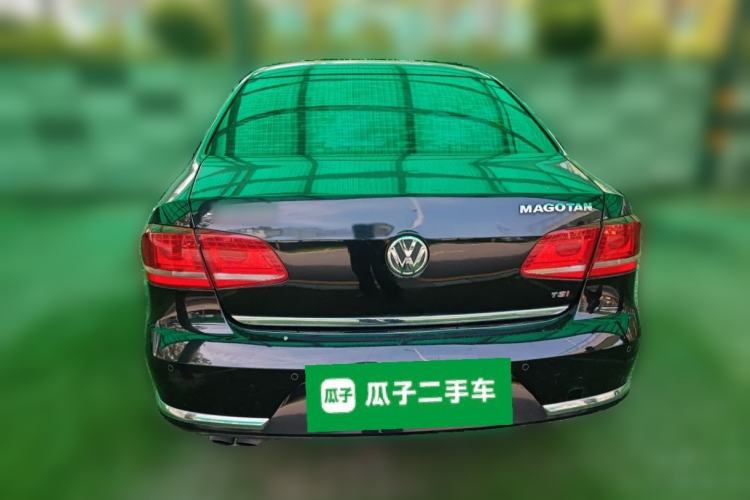 Used Volkswagen Magotan 2012 1.8TSI Luxury Model Rear