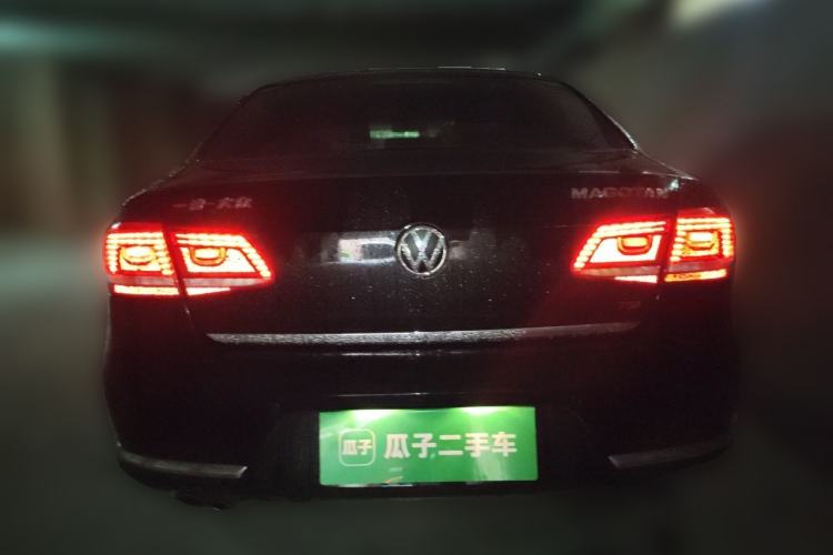 Used Volkswagen Magotan 2012 1.8TSI Luxury Model Rear